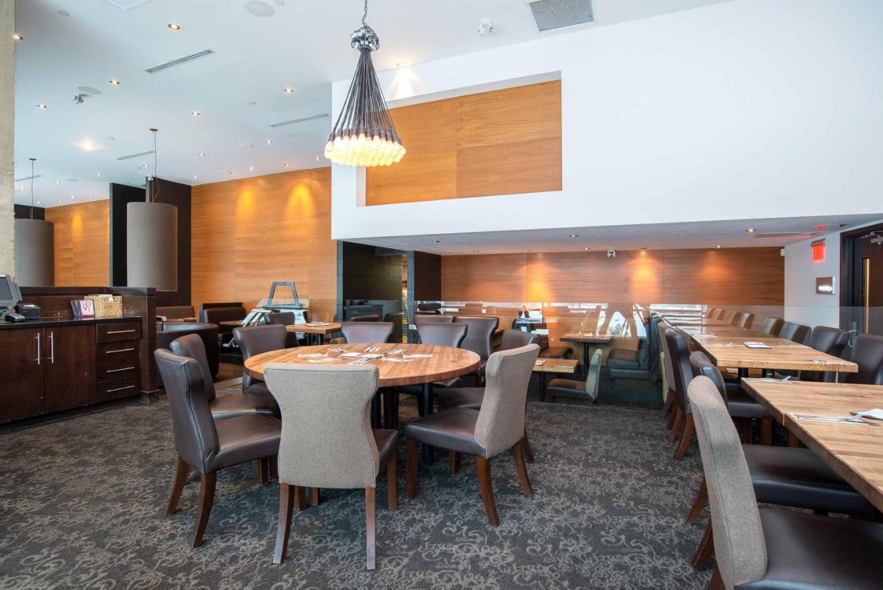 Sandman Hotel & Suites Calgary South Eksteriør bilde