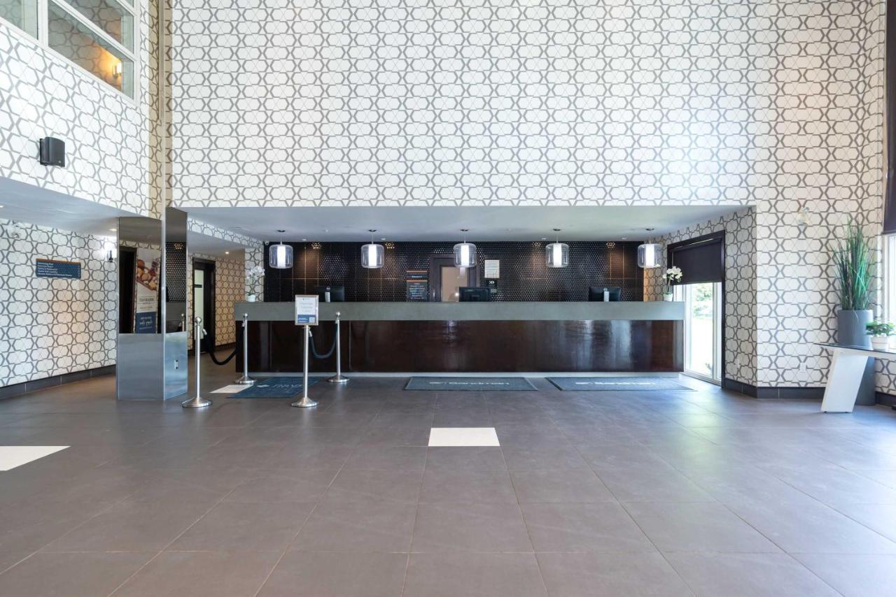 Sandman Hotel & Suites Calgary South Eksteriør bilde