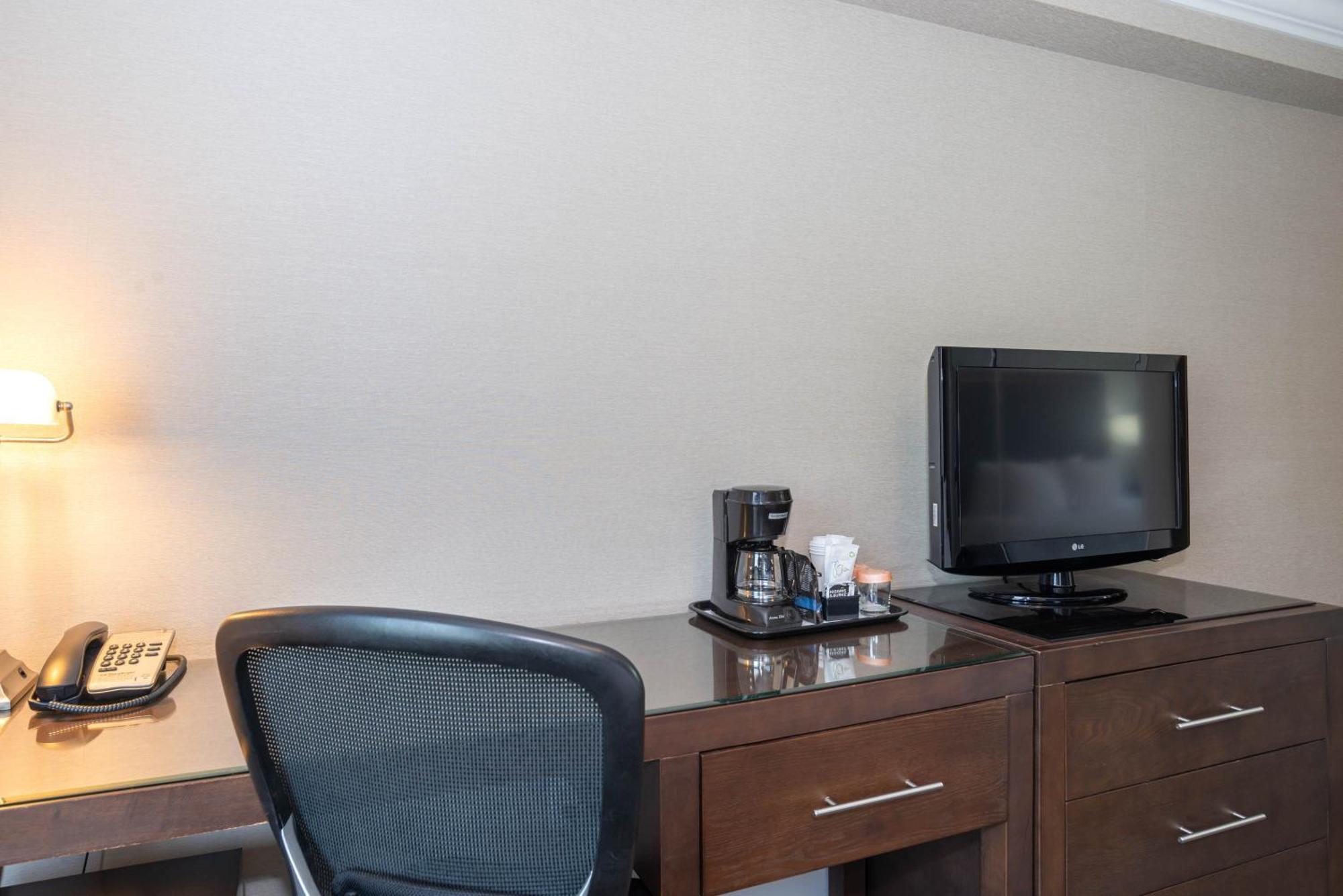 Sandman Hotel & Suites Calgary South Eksteriør bilde