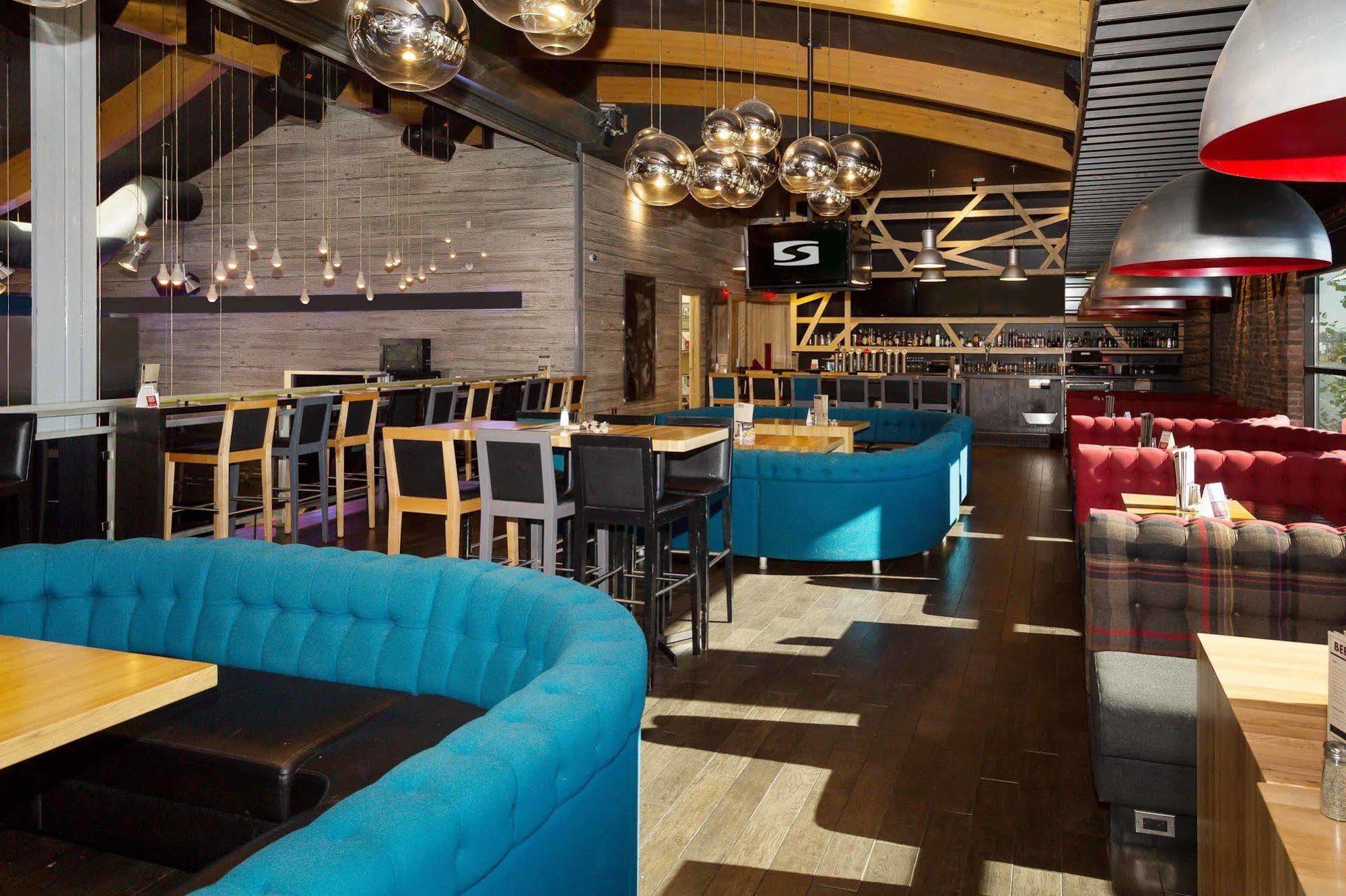 Sandman Hotel & Suites Calgary South Eksteriør bilde