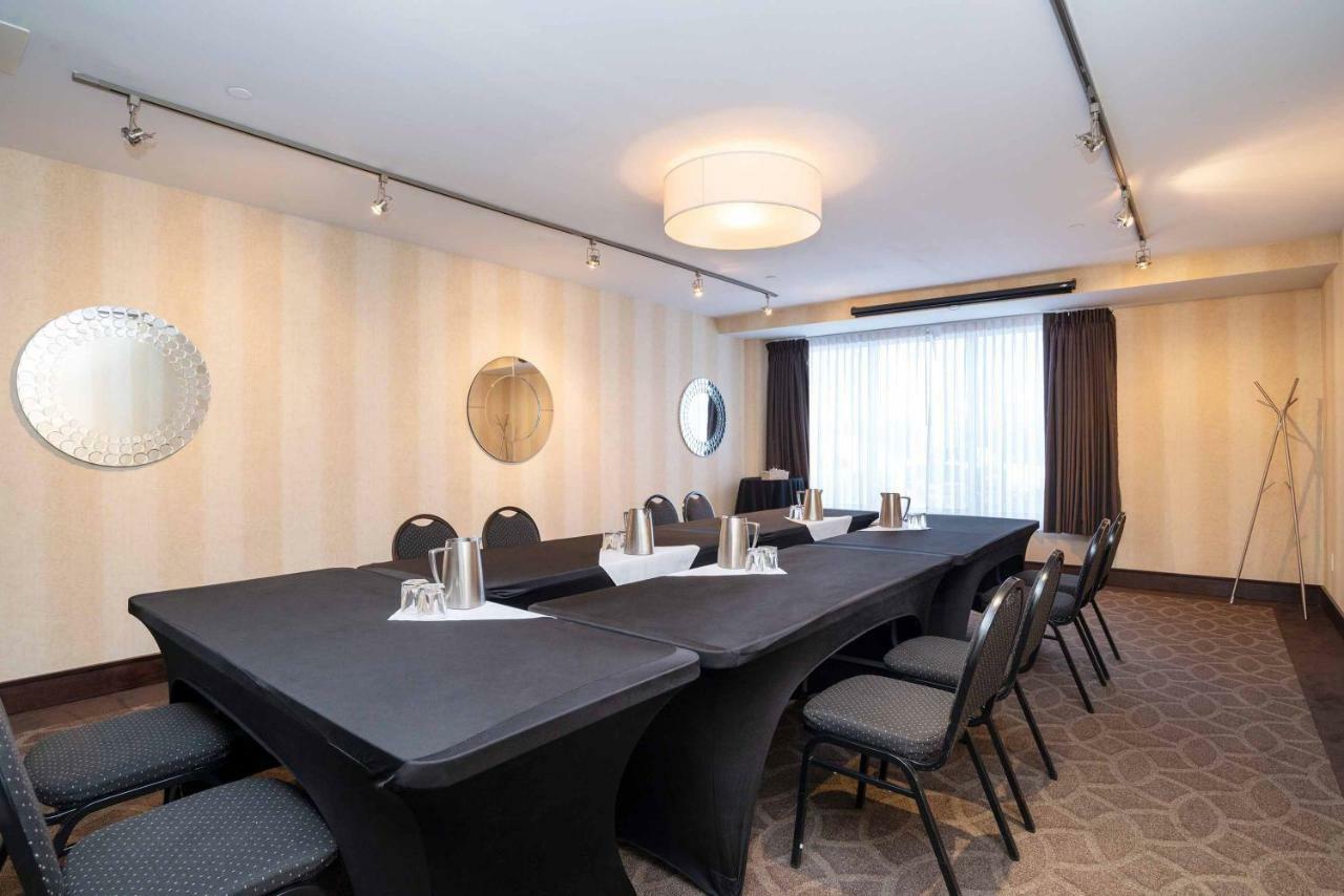 Sandman Hotel & Suites Calgary South Eksteriør bilde